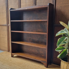 Load image into Gallery viewer, VINTAGE SOLID OAK BOOKCASE
