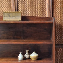 Load image into Gallery viewer, VINTAGE SOLID OAK BOOKCASE
