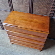 Load image into Gallery viewer, VINTAGE MID CENTURY MYER &#39;HERITAGE FURNITURE&#39; CHEST OF DRAWERS
