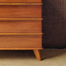 Load image into Gallery viewer, VINTAGE MID CENTURY MYER &#39;HERITAGE FURNITURE&#39; CHEST OF DRAWERS

