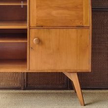 Load image into Gallery viewer, VINTAGE MID CENTURY MYER &#39;HERITAGE FURNITURE&#39; HIGHBOARD COCKTAIL CABINET
