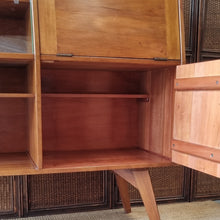 Load image into Gallery viewer, VINTAGE MID CENTURY MYER &#39;HERITAGE FURNITURE&#39; HIGHBOARD COCKTAIL CABINET
