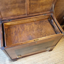 Load image into Gallery viewer, ART DECO BLANKET OR GLORY BOX
