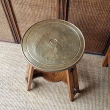 Load image into Gallery viewer, VINTAGE ARTS &amp; CRAFTS OCCASSIONAL TABLE, WITH OAK BASE AND BRASS TOP
