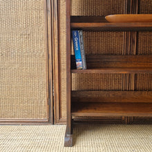 Load image into Gallery viewer, VINTAGE SOLID OAK BOOKCASE
