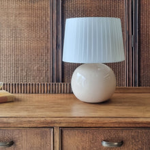 Load image into Gallery viewer, VINTAGE CERAMIC BALL LAMP. JAPANDI STYLE.
