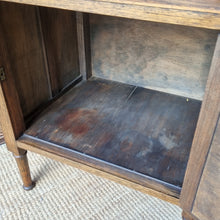 Load image into Gallery viewer, VINTAGE OAK BEDSIDE CABINET / POT CUPBOARD / HALL CUPBOARD / LAMP TABLE
