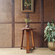 Load image into Gallery viewer, ARTS &amp; CRAFTS PLANT STAND SIDE TABLE
