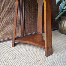 Load image into Gallery viewer, ARTS &amp; CRAFTS PLANT STAND SIDE TABLE
