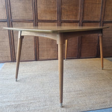 Load image into Gallery viewer, VINTAGE MID CENTURY DINING/KITCHEN SETTING
