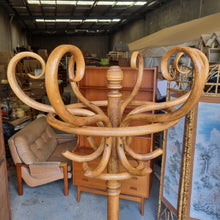Load image into Gallery viewer, VINTAGE BENTWOOD THONET STYLE COAT STAND

