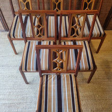 Load image into Gallery viewer, VINTAGE MID CENTURY 7 PIECE DINING SETTING BY AVALON FURNITURE
