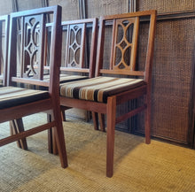 Load image into Gallery viewer, VINTAGE MID CENTURY 7 PIECE DINING SETTING BY AVALON FURNITURE
