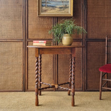 Load image into Gallery viewer, VINTAGE OAK HALL / OCCASSIONAL TABLE
