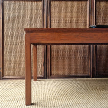 Load image into Gallery viewer, VINTAGE PARKER COFFEE TABLE
