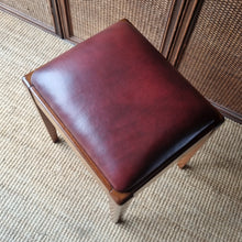 Load image into Gallery viewer, MID CENTURY VINTAGE VANITY / STORAGE STOOL
