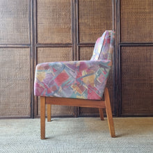 Load image into Gallery viewer, VINTAGE ARMCHAIR

