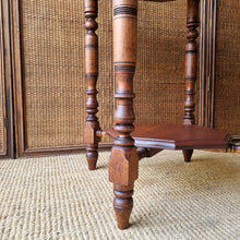 Load image into Gallery viewer, VINTAGE OCTAGONAL OCCASSIONAL TABLE
