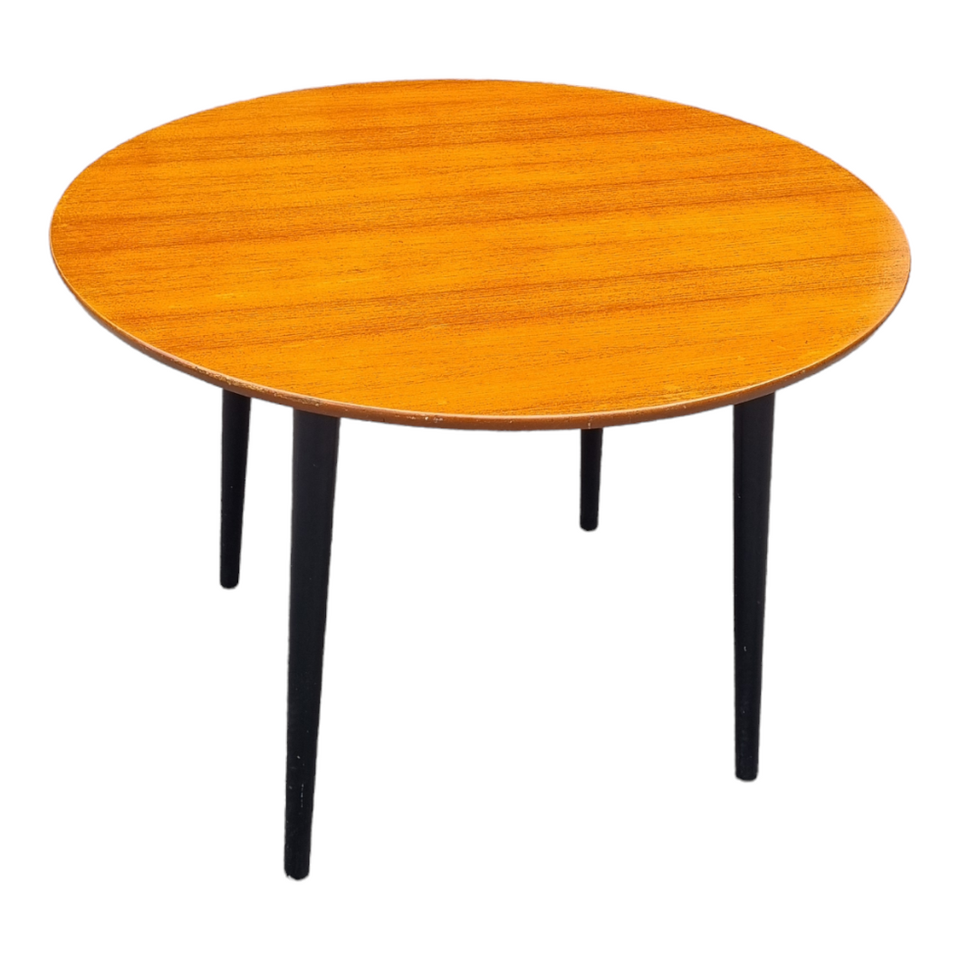 VINTAGE ROUND DINING TABLE BY TH BROWN OF ADELAIDE