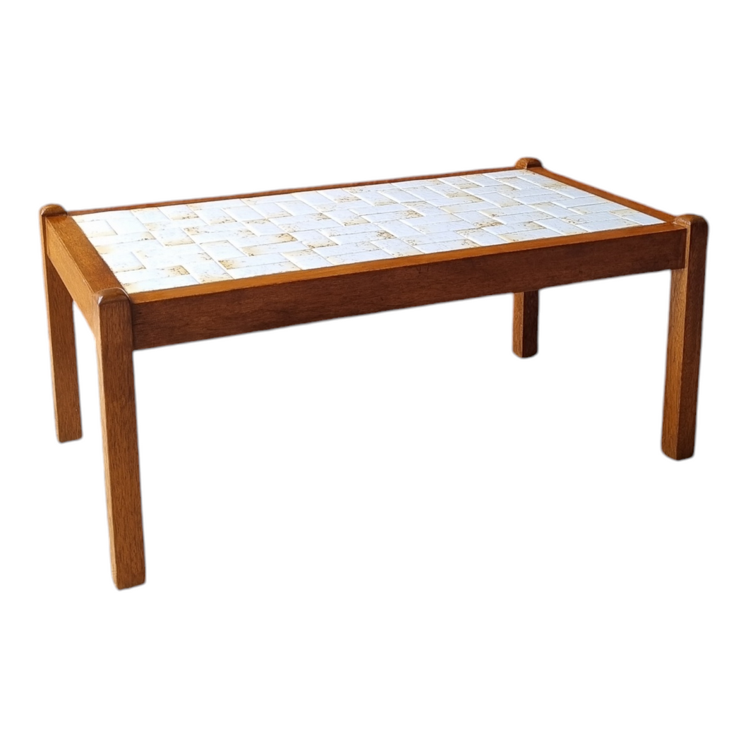 RETRO VINTAGE TILED HARDWOOD COFFEE TABLE