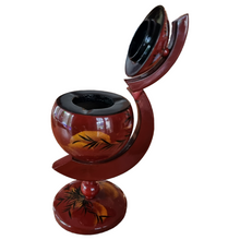 Load image into Gallery viewer, Vietnamese Lacquer Globe Ashtray
